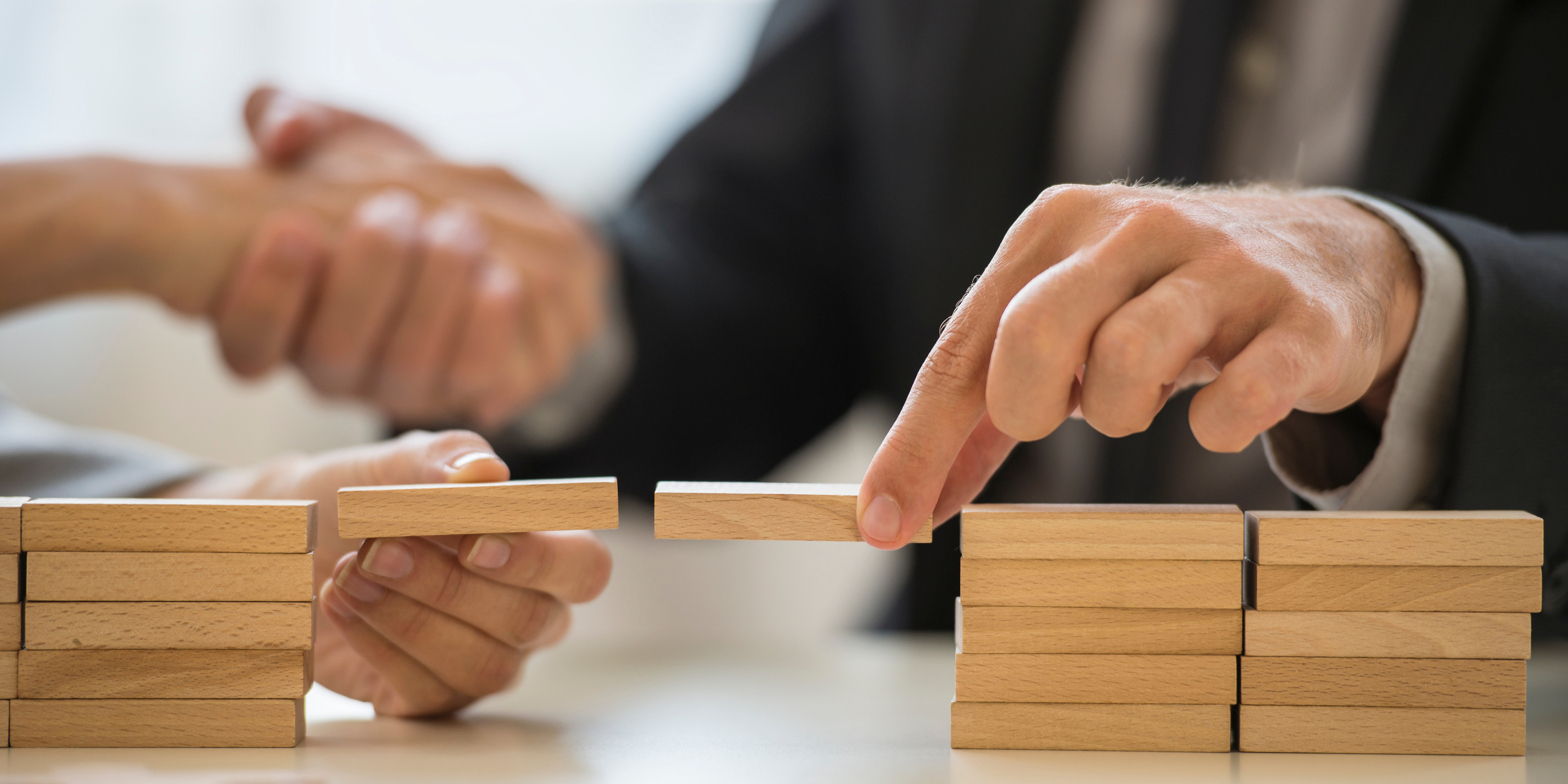 Liderar en la incertidumbre: Estrategias para fortalecer la cultura organizacional en tiempos difíciles